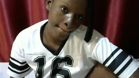 loveslut_ online show from October 28, 7:16 pm