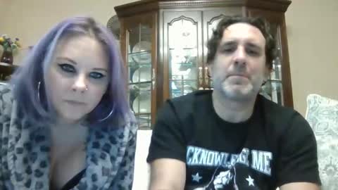 lovleybutwild online show from November 29, 11:41 pm