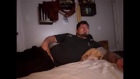 Snapshot of lowkey007j chatting on September 13, 7:19 am Cole online show from September 13, 7:19 am