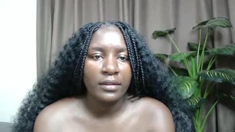 loyalcutie online show from March 4, 5:21 am