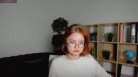 lu_muon online show from February 21, 1:11 am