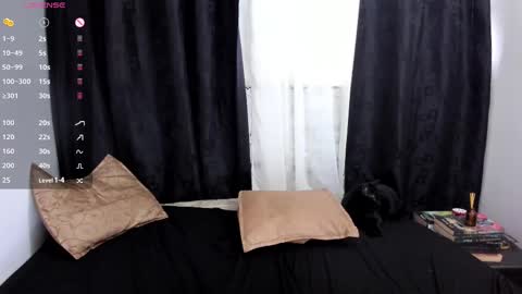 Lucia online show from February 9, 2:50 pm