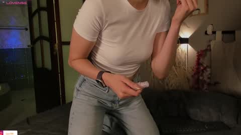  ---Goys incredible photographs online show from February 20, 1:08 pm