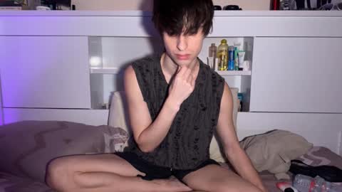 luan online show from November 1, 3:08 am