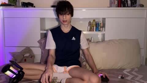 luan online show from November 5, 4:01 am