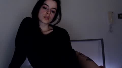 luana online show from January 9, 1:29 am