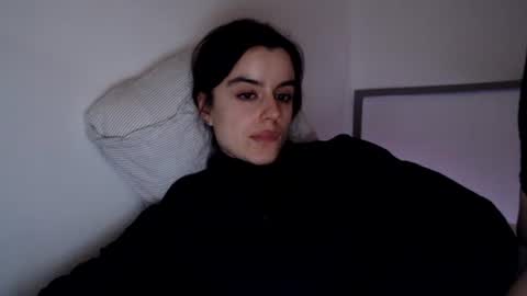 luana online show from February 7, 1:25 am