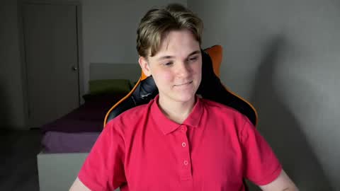 Lucas Gill online show from February 28, 2:31 am