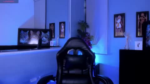 lucascarterr online show from November 5, 1:27 am