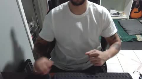 Luchi Luchano online show from November 29, 3:09 am