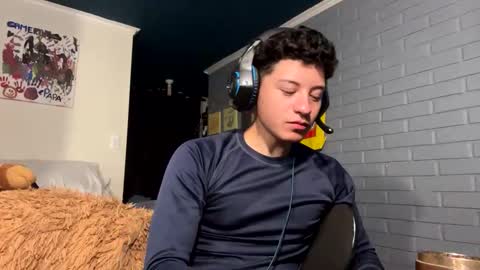 Snapshot of luchosaando chatting on February 24, 7:55 am Felipe online show from February 24, 7:55 am