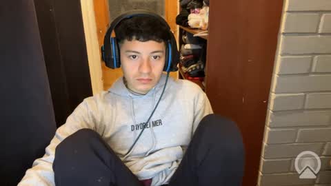 Snapshot of luchosaando chatting on September 13, 11:37 pm Felipe online show from September 13, 11:37 pm