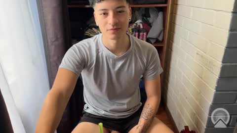 Snapshot of luchosaando chatting on September 29, 3:39 pm Felipe online show from September 29, 3:39 pm