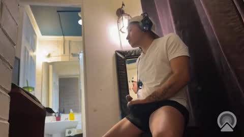 Snapshot of luchosaando chatting on October 2, 3:13 am Felipe online show from October 2, 3:13 am