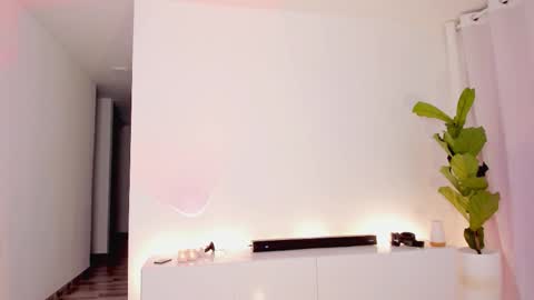 Lucia online show from October 13, 6:08 pm