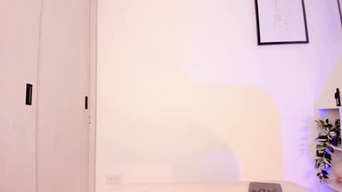 Lucia online show from November 21, 9:24 pm