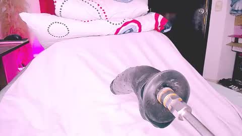 luciaaah online show from September 29, 9:08 pm