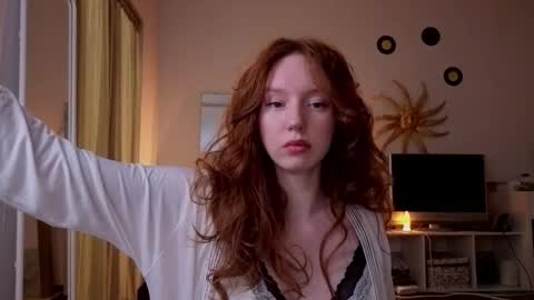 Lucia online show from October 11, 4:16 pm