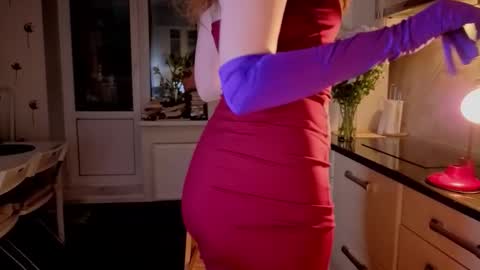 Lucia online show from October 31, 7:26 pm