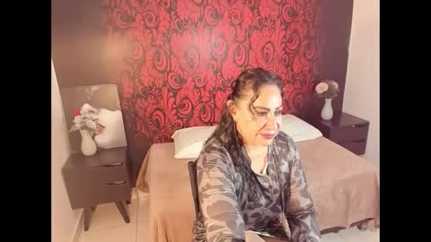 lucianablackwell online show from October 1, 3:07 pm