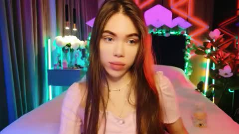 Snapshot of lucifiella chatting on September 17, 3:46 pm MimiFors online show from September 17, 3:46 pm