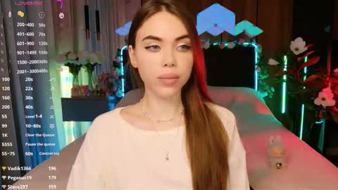 Snapshot of lucifiella chatting on November 19, 5:24 pm MimiFors online show from November 19, 5:24 pm