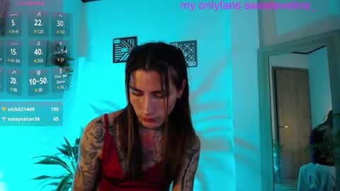 luciiana online show from December 9, 1:40 am