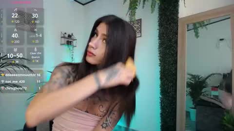 luciiana online show from March 12, 6:55 pm