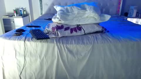 luciifer_hills online show from December 25, 11:43 am