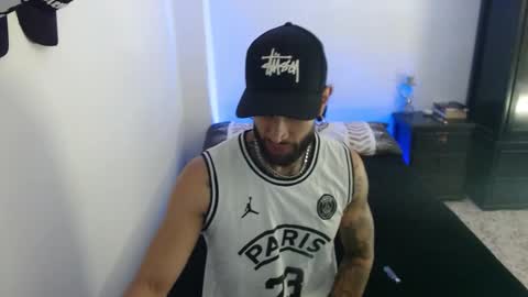 luciifer_hills online show from November 24, 3:34 pm