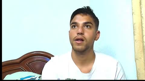 lucky_blessed online show from February 3, 3:09 am