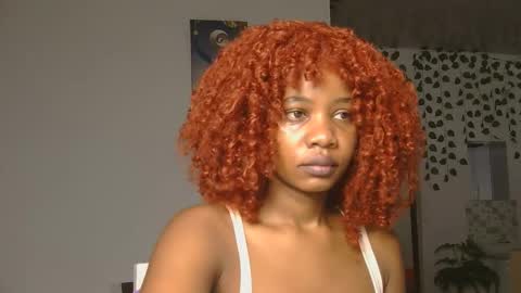 lucky_n_shyshy online show from December 2, 12:32 pm