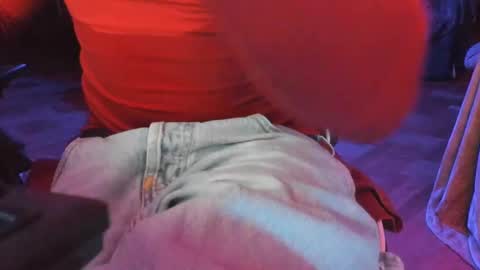 Snapshot of luckydrakex chatting on January 4, 4:54 pm Lucky online show from January 4, 4:54 pm