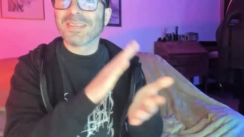 Snapshot of luckydrakex chatting on January 4, 7:55 pm Lucky online show from January 4, 7:55 pm