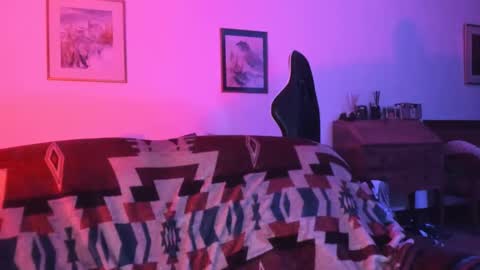 Snapshot of luckydrakex chatting on January 10, 1:53 am Lucky online show from January 10, 1:53 am