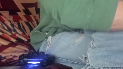 Snapshot of luckydrakex chatting on January 12, 2:52 pm Lucky online show from January 12, 2:52 pm