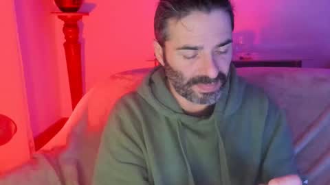 Snapshot of luckydrakex chatting on January 26, 12:48 am Lucky online show from January 26, 12:48 am