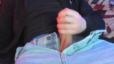 Snapshot of luckydrakex chatting on February 17, 11:53 pm Lucky online show from February 17, 11:53 pm