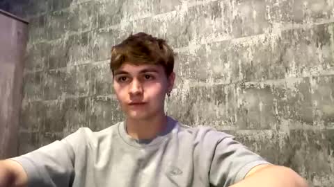 Snapshot of luckymenchik chatting on October 24, 3:14 am Ricky online show from October 24, 3:14 am