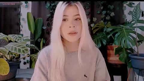 Snapshot of luckysapphire777 chatting on October 15, 8:36 am luckysapphire777 online show from October 15, 8:36 am