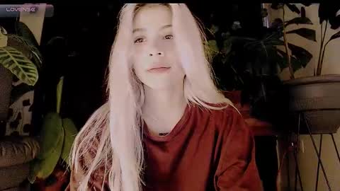 Snapshot of luckysapphire777 chatting on October 16, 11:11 am luckysapphire777 online show from October 16, 11:11 am