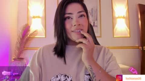 lucy online show from March 11, 5:27 am