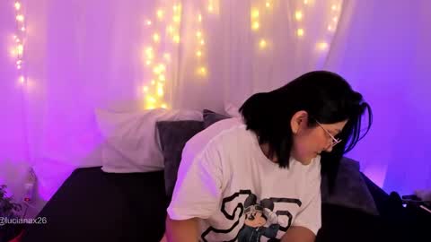 lucy online show from October 9, 3:04 am