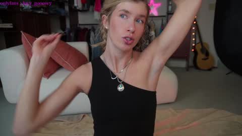 Lucy. online show from January 12, 10:01 pm