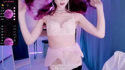  LUCY  online show from February 7, 8:22 am