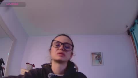 lucy online show from February 26, 5:20 am