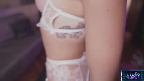 Lucy Alien  online show from December 11, 11:54 pm