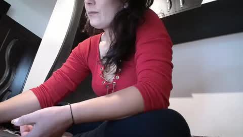 lucybylucy online show from September 20, 5:52 am