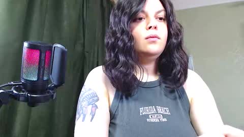 Call me Lucy online show from September 17, 10:28 am