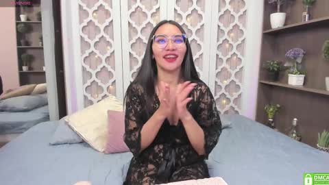 Lucy Liiu online show from December 2, 8:44 pm